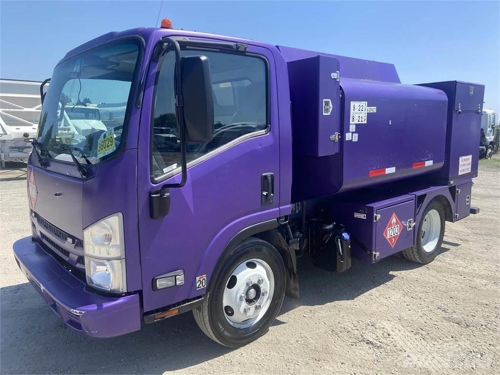 Isuzu NQR Automobilinės cisternos