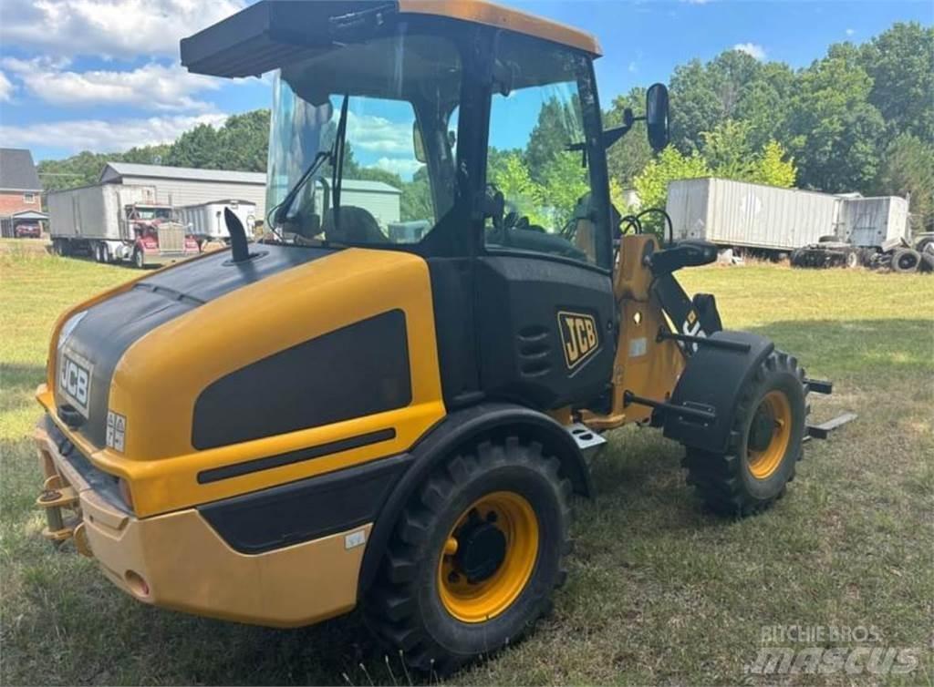 JCB 407 Naudoti ratiniai krautuvai