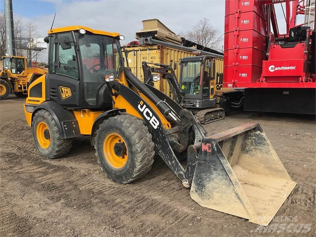 JCB 409 Naudoti ratiniai krautuvai