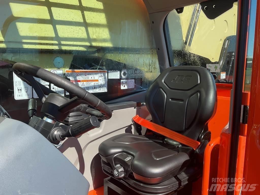 JLG 1255 Teleskopiniai krautuvai
