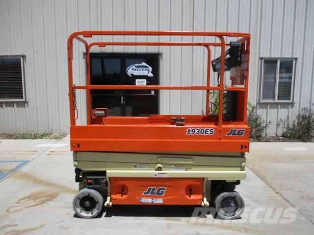 JLG 1930ES Žirkliniai keltuvai