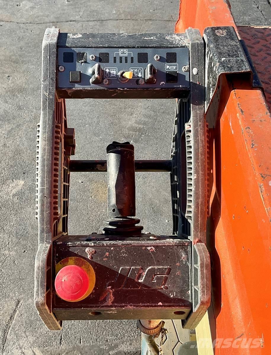 JLG 2632ES Žirkliniai keltuvai