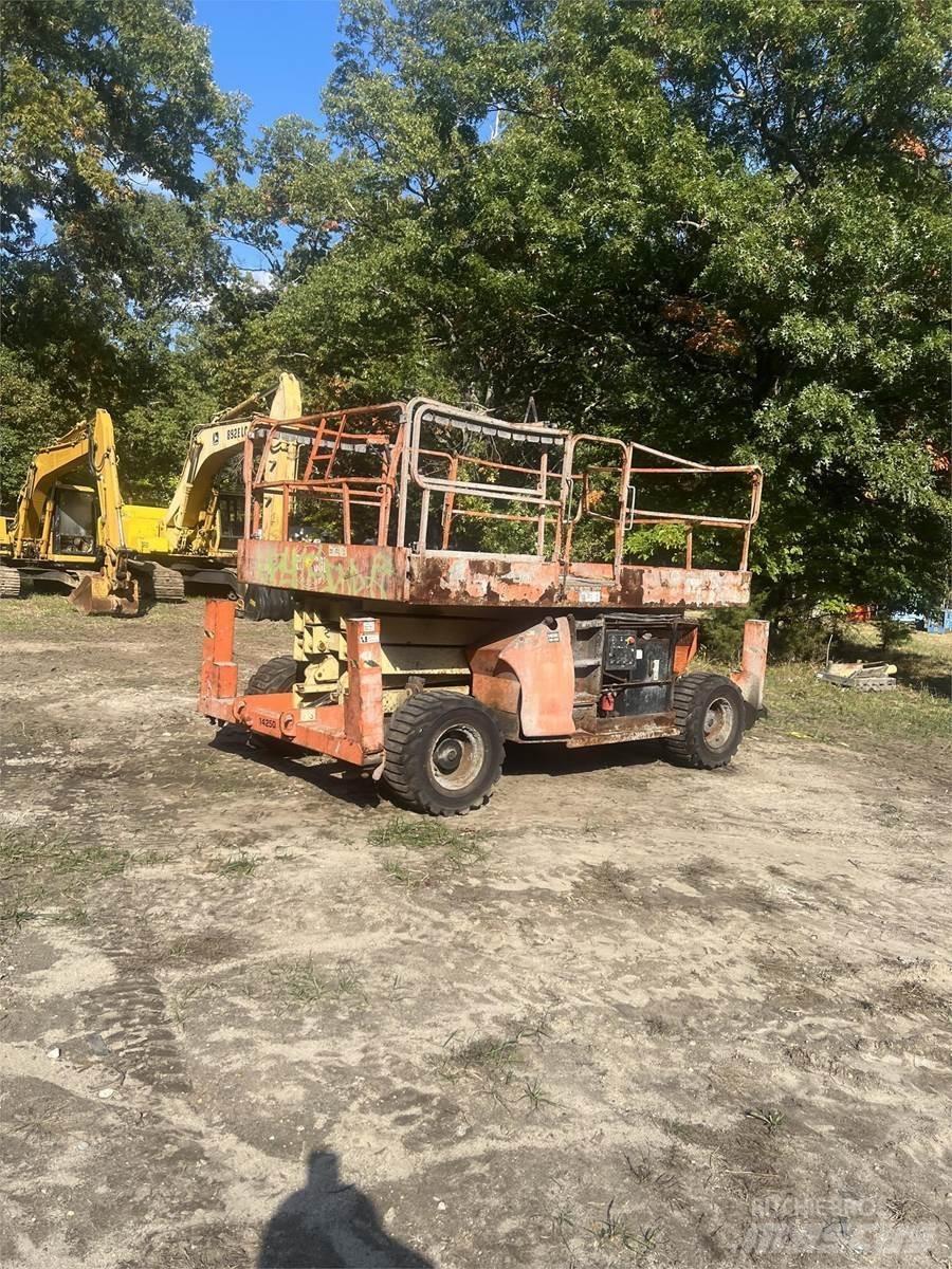 JLG 3394RT Žirkliniai keltuvai