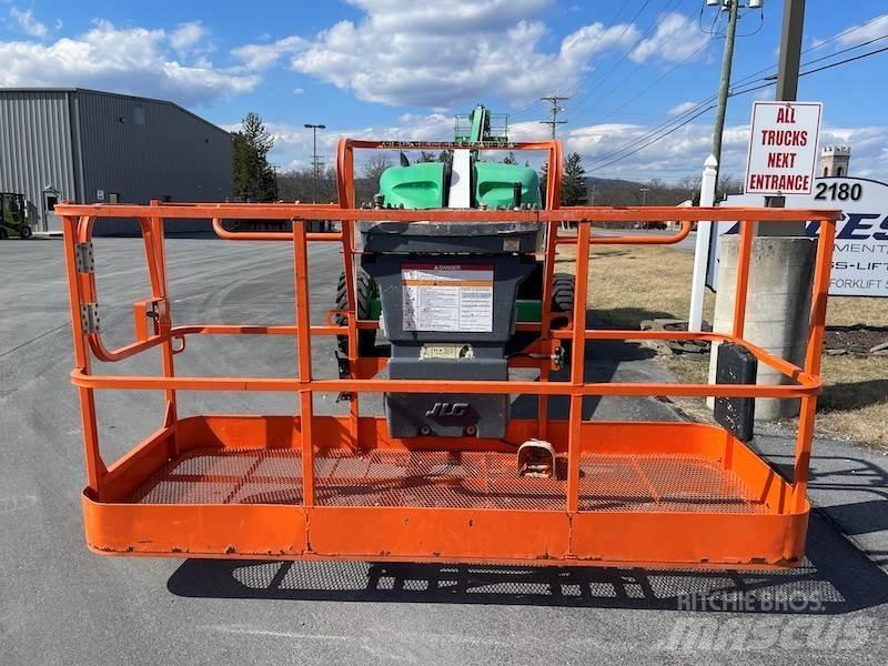 JLG 400S Teleskopiniai keltuvai