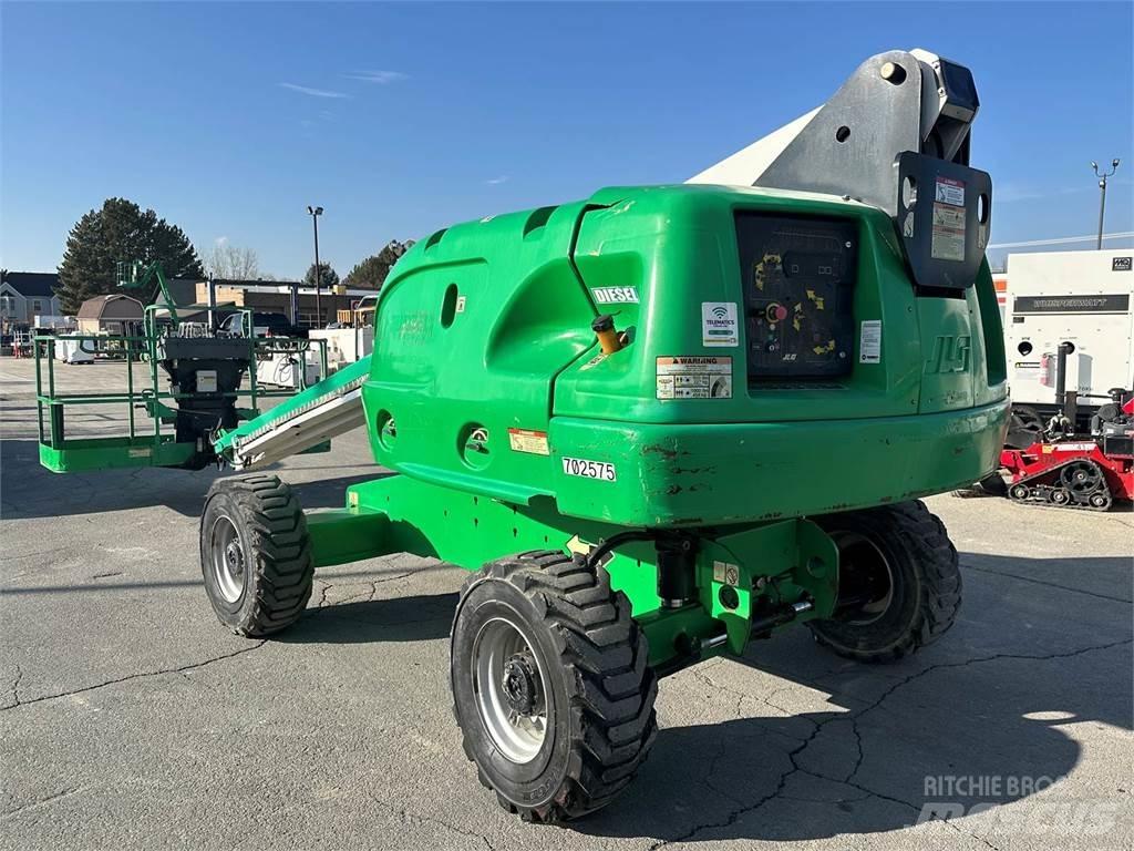 JLG 400S Teleskopiniai keltuvai