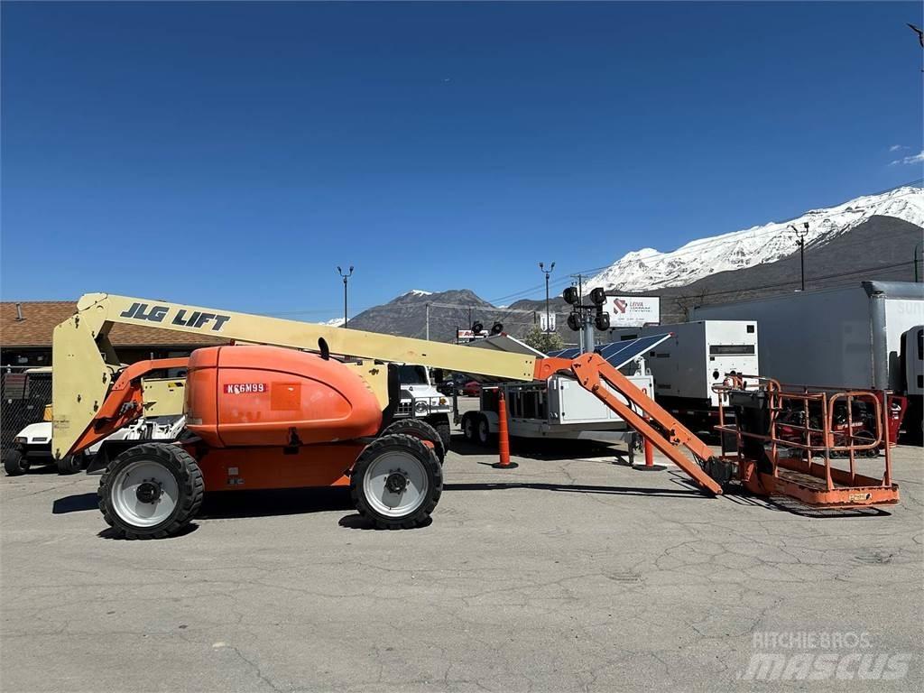 JLG 600AJ Teleskopiniai keltuvai