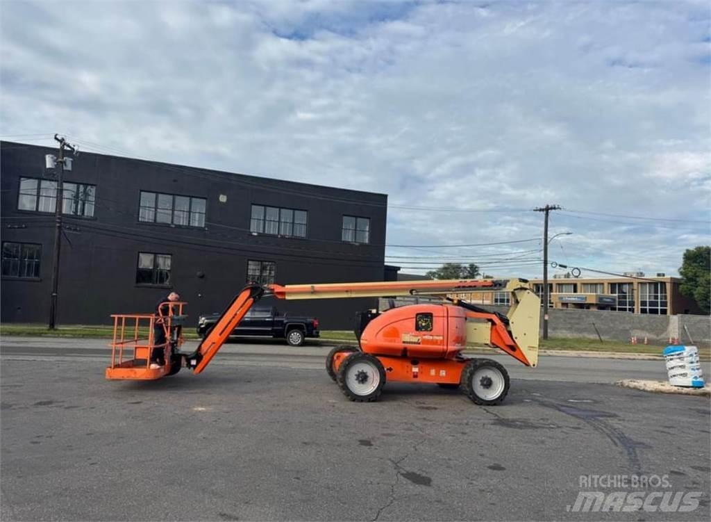 JLG 600AJ Kiti keltuvai ir platformos