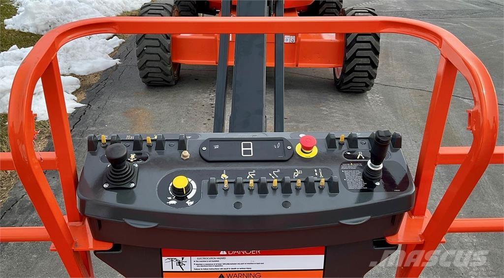 JLG 600AJ Kiti keltuvai ir platformos