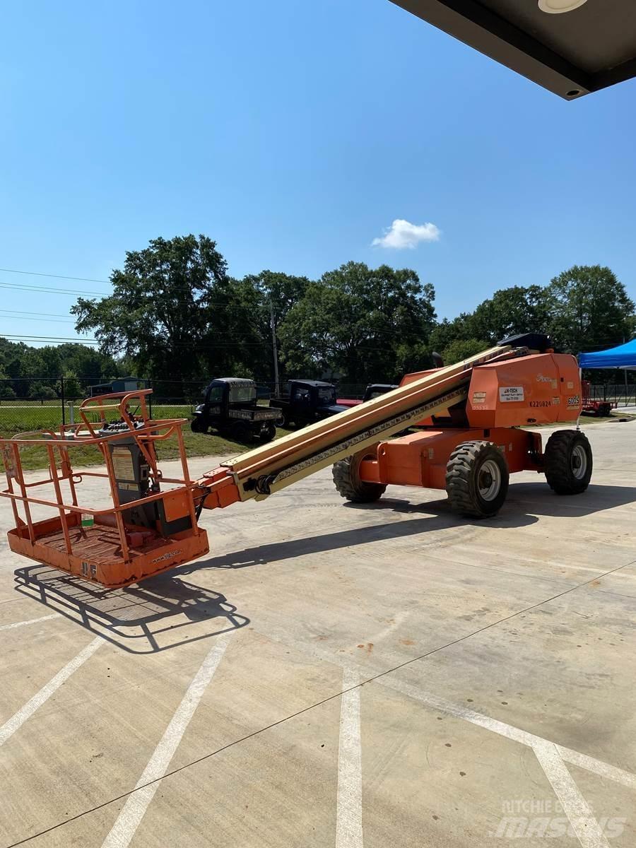JLG 600S Teleskopiniai keltuvai