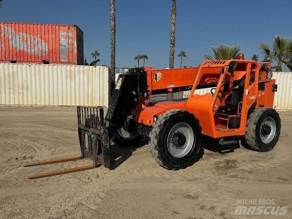 JLG 8042 Teleskopiniai krautuvai