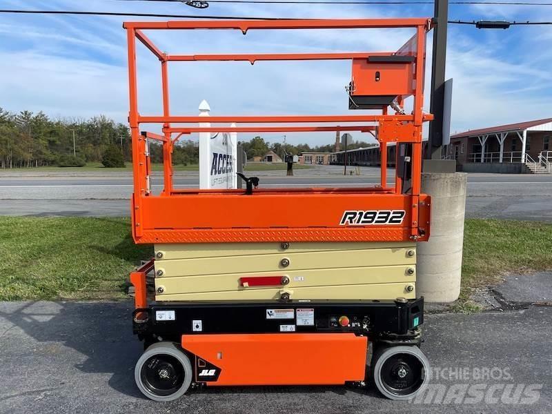 JLG R1932 Žirkliniai keltuvai