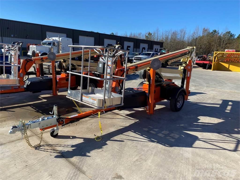 JLG T350 Ant priekabų montuojamos kėlimo platformos