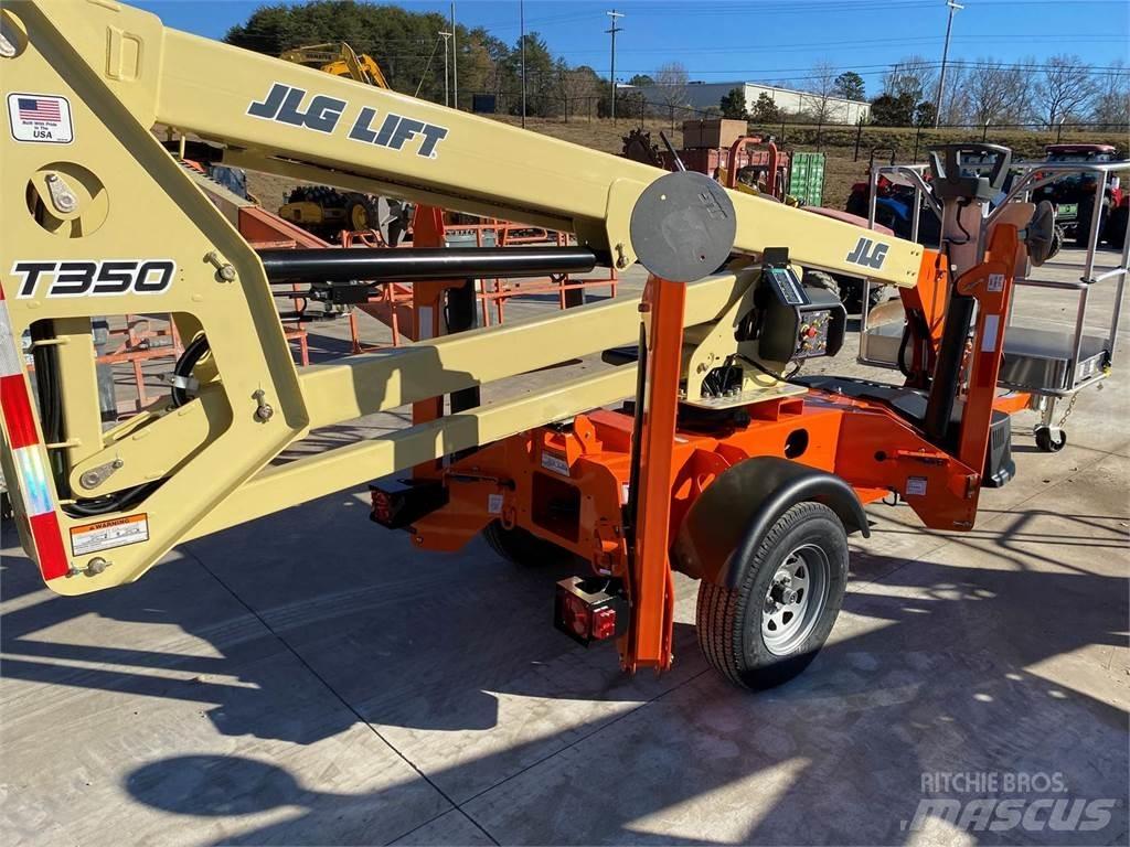 JLG T350 Ant priekabų montuojamos kėlimo platformos