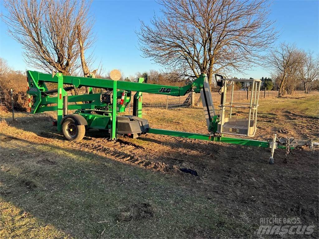 JLG T500J Ant priekabų montuojamos kėlimo platformos