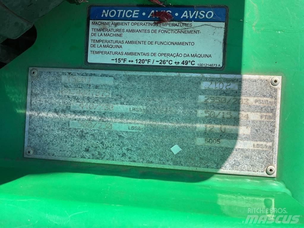 JLG T500J Ant priekabų montuojamos kėlimo platformos