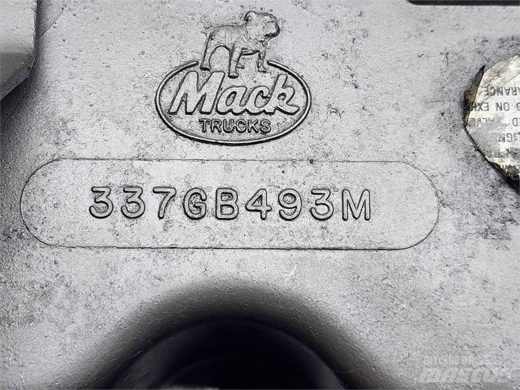 Mack E7 Transportas - Kita