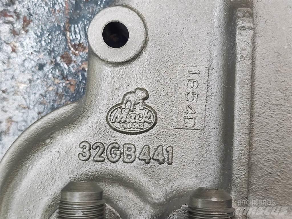 Mack E7 Varikliai