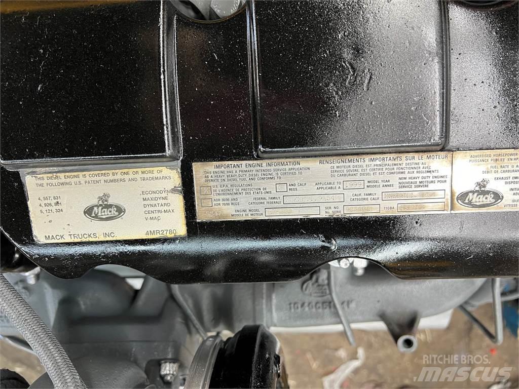 Mack E7 Varikliai