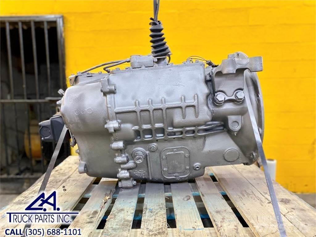 Mack T2080 Varikliai