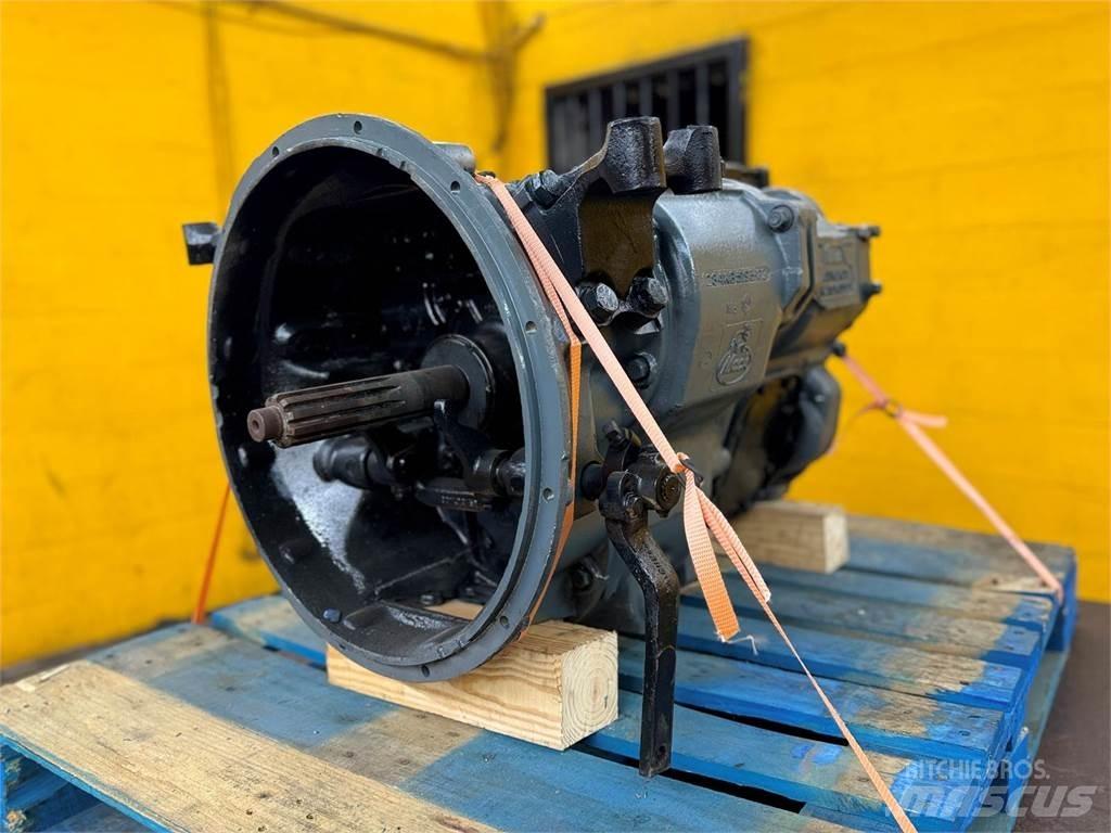Mack X107A Pavarų dėžės