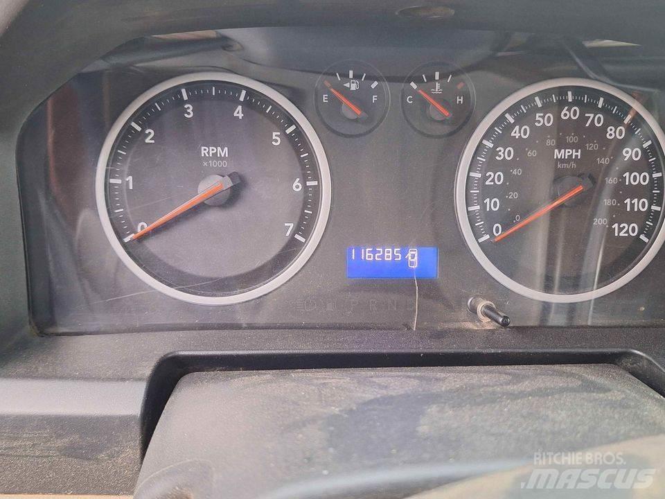 RAM 3500 Pikapai / Bortiniai sunkvežimiai