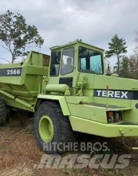 Terex 2566 Krovininiai furgonai