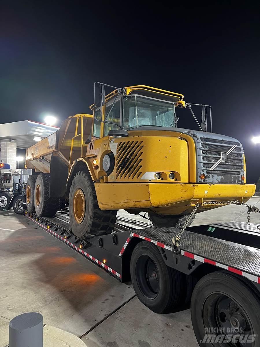 Volvo A25D Karjeriniai savivarčiai