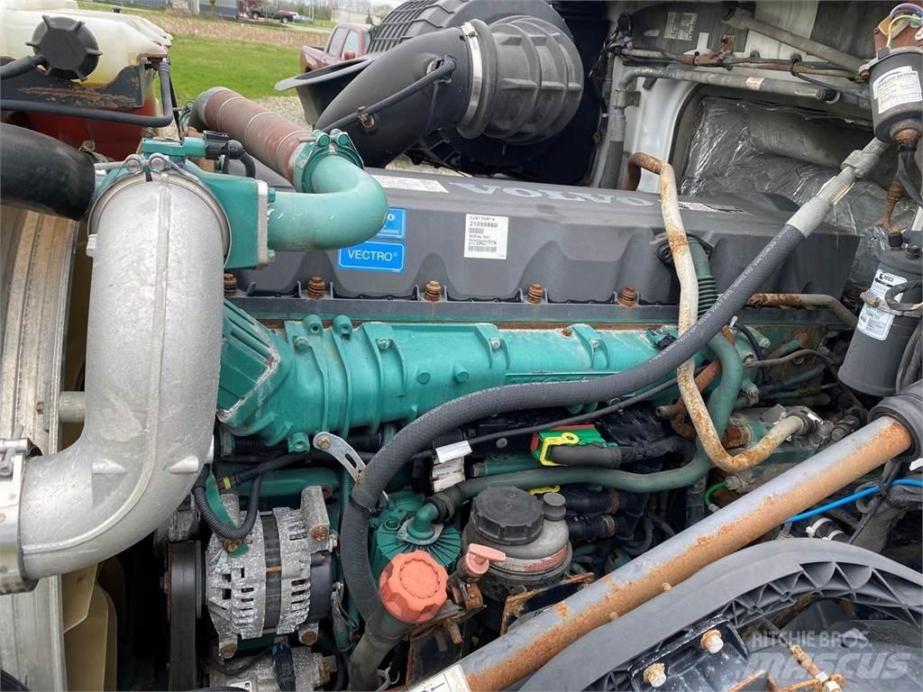 Volvo D13 Varikliai