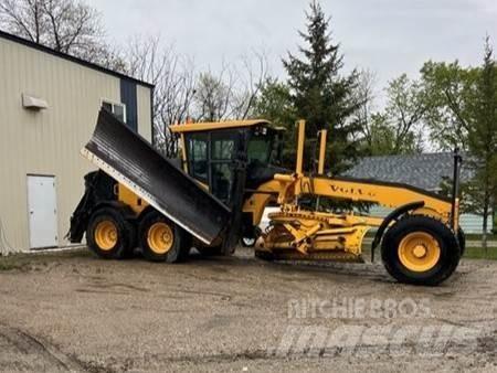 Volvo G960 Greideriai