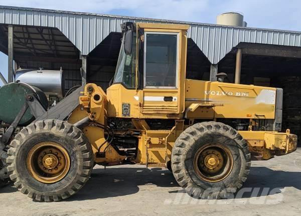 Volvo L70B Naudoti ratiniai krautuvai
