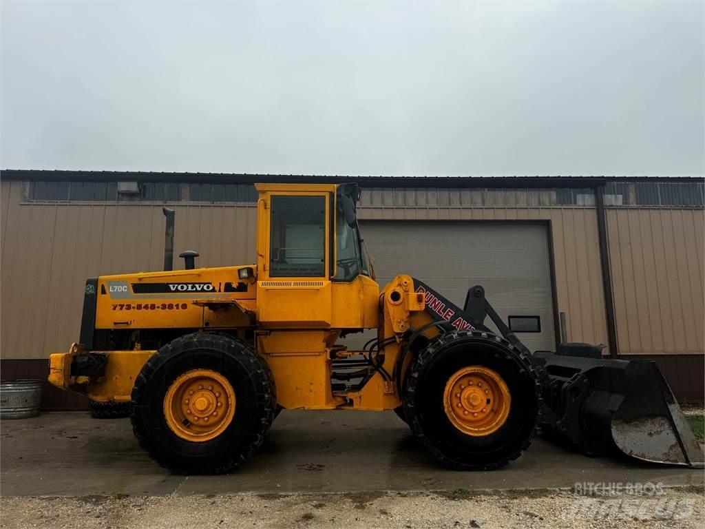 Volvo L70C Naudoti ratiniai krautuvai