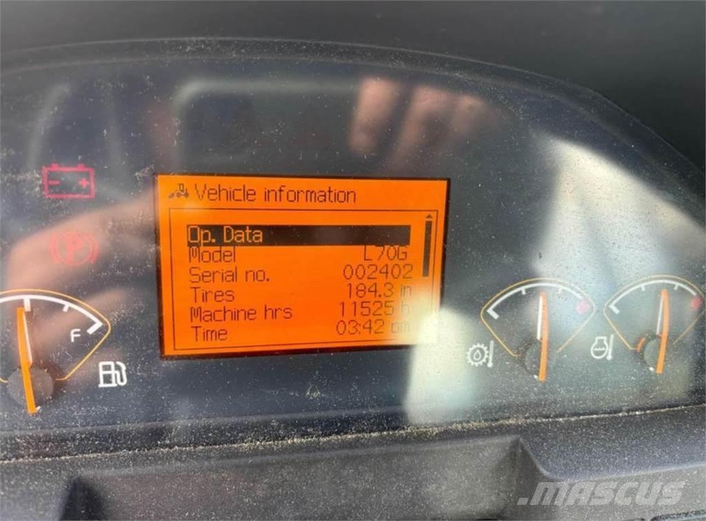 Volvo L70G Naudoti ratiniai krautuvai