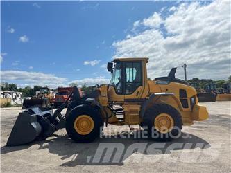 Volvo L70H Naudoti ratiniai krautuvai