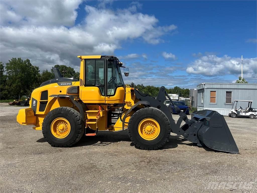 Volvo L70H Naudoti ratiniai krautuvai