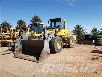 Volvo L90E Naudoti ratiniai krautuvai