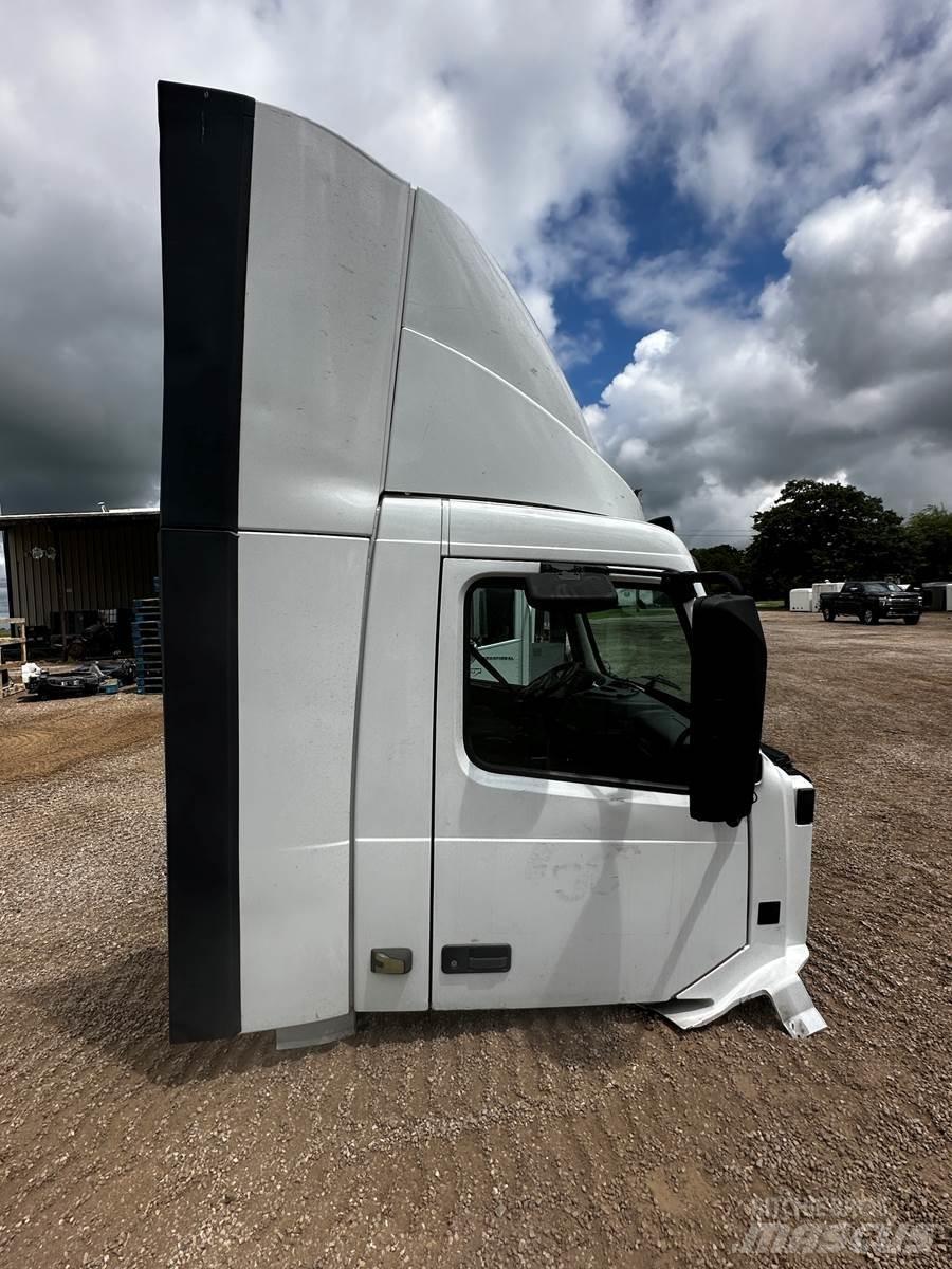 Volvo VNL Transportas - Kita