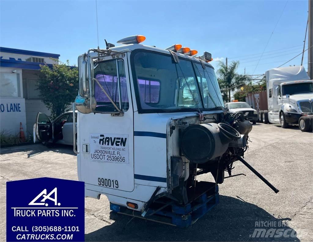 Volvo VNL Transportas - Kita