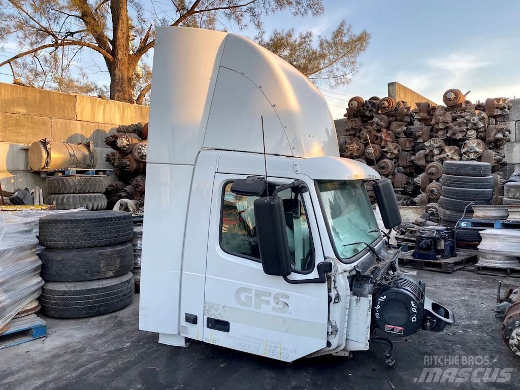 Volvo VNM Transportas - Kita