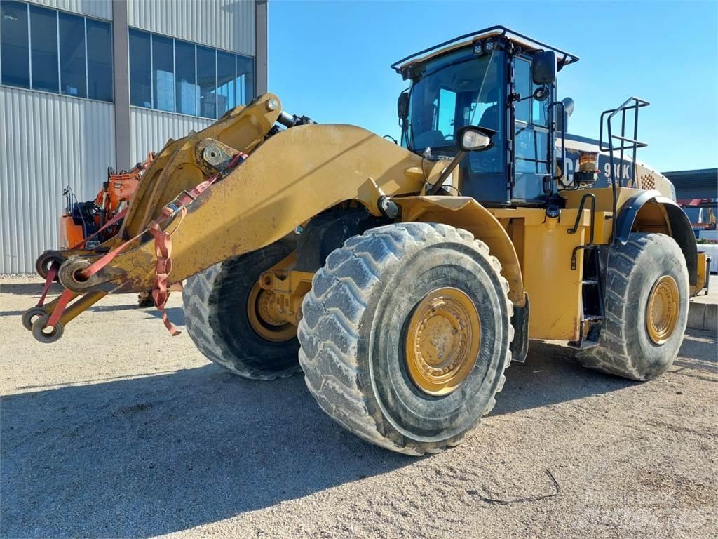 CAT 980K Naudoti ratiniai krautuvai