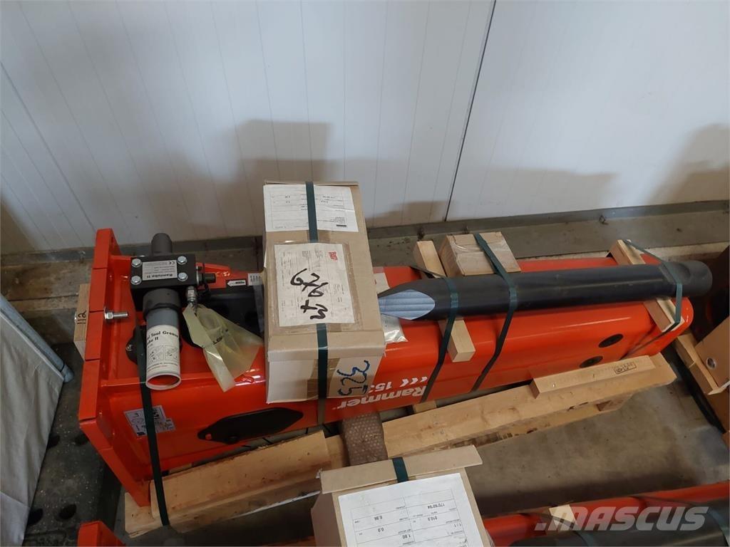 Rammer 1533E Statyba - Kita
