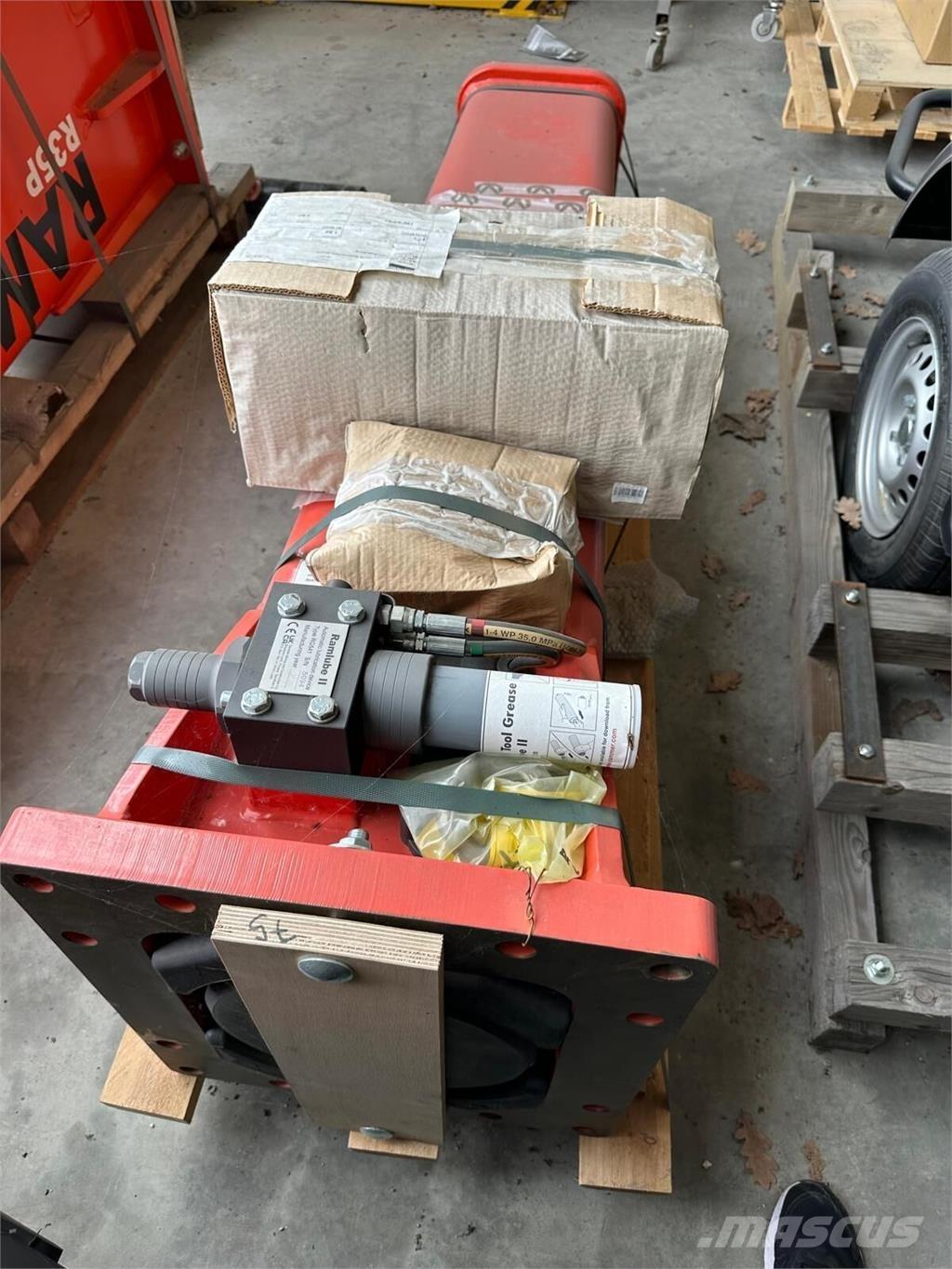 Rammer 2155E Statyba - Kita