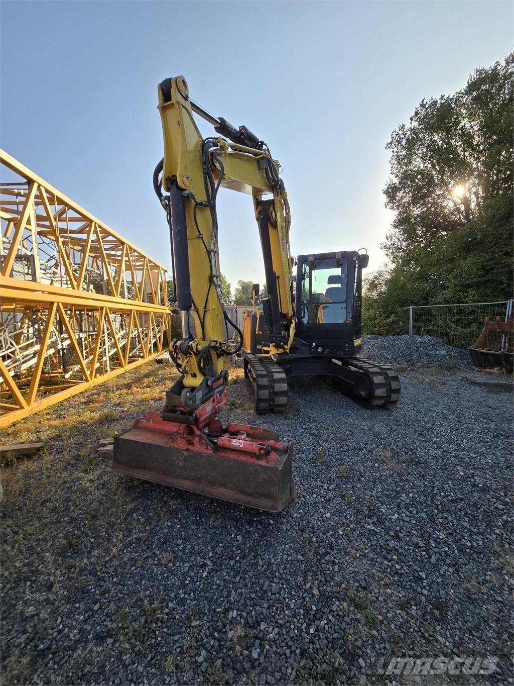 Yanmar SV 100-2PB Vikšriniai ekskavatoriai