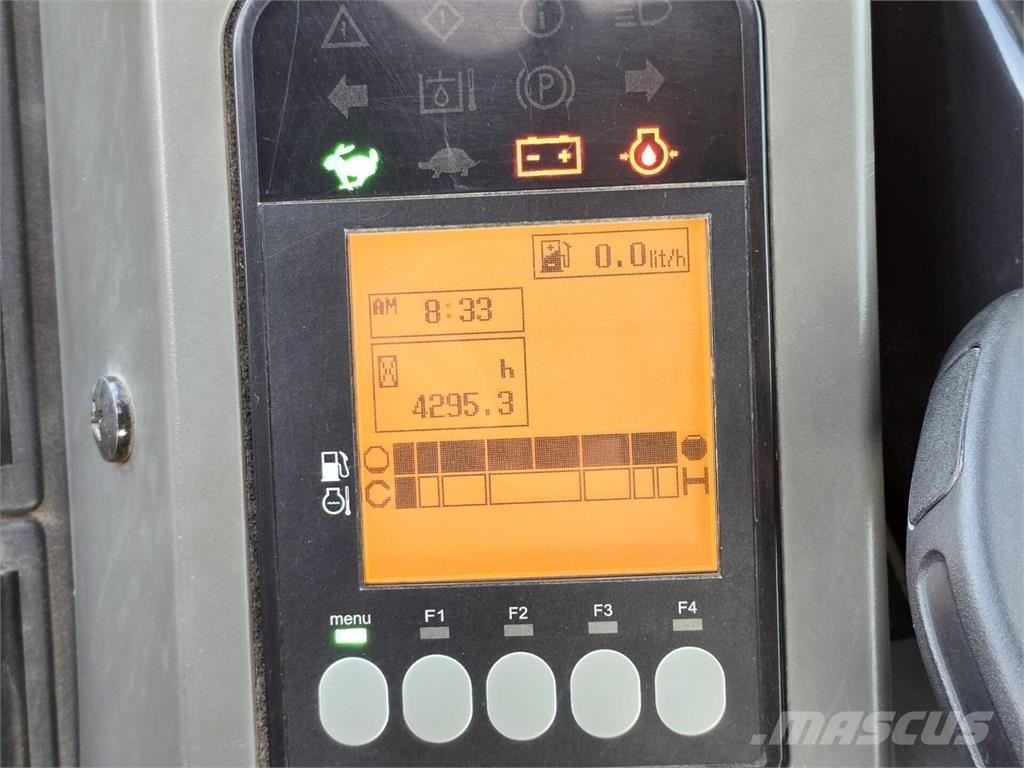 Yanmar SV 100-2PB Vikšriniai ekskavatoriai