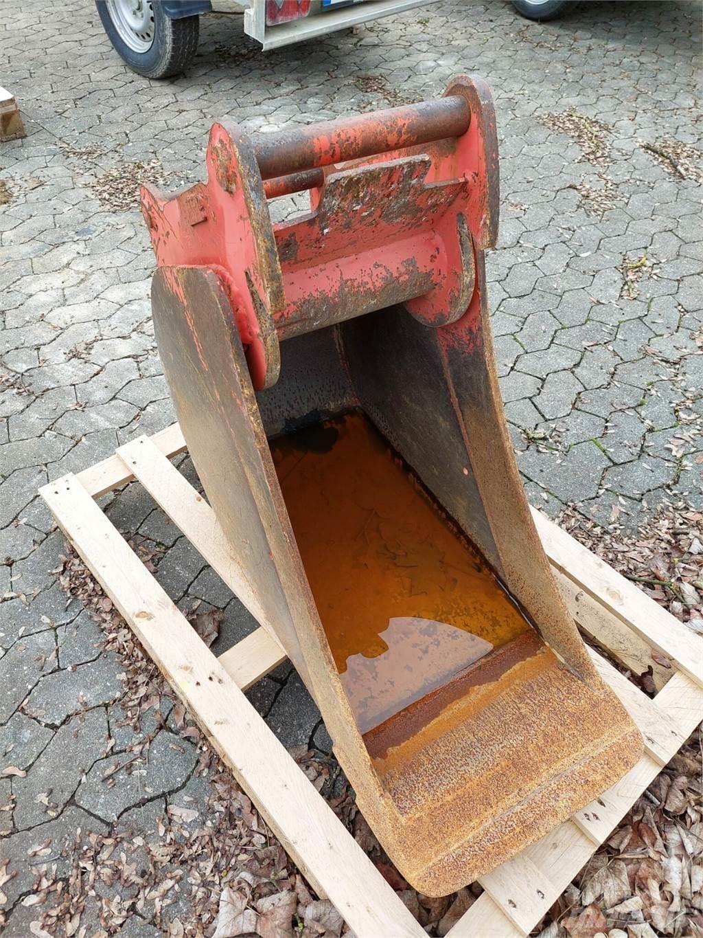 Yanmar SV 85-2PB Vikšriniai ekskavatoriai