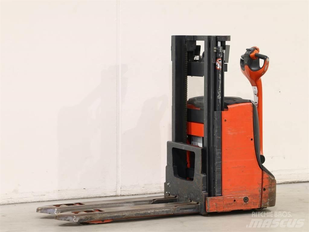 Linde D06/1160 Rankiniai vėžimėliai