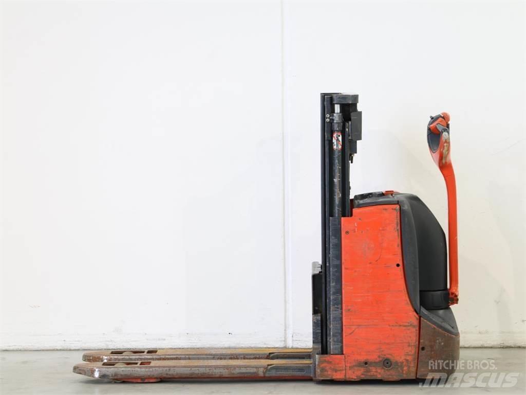 Linde D06/1160-00 Rankiniai vėžimėliai