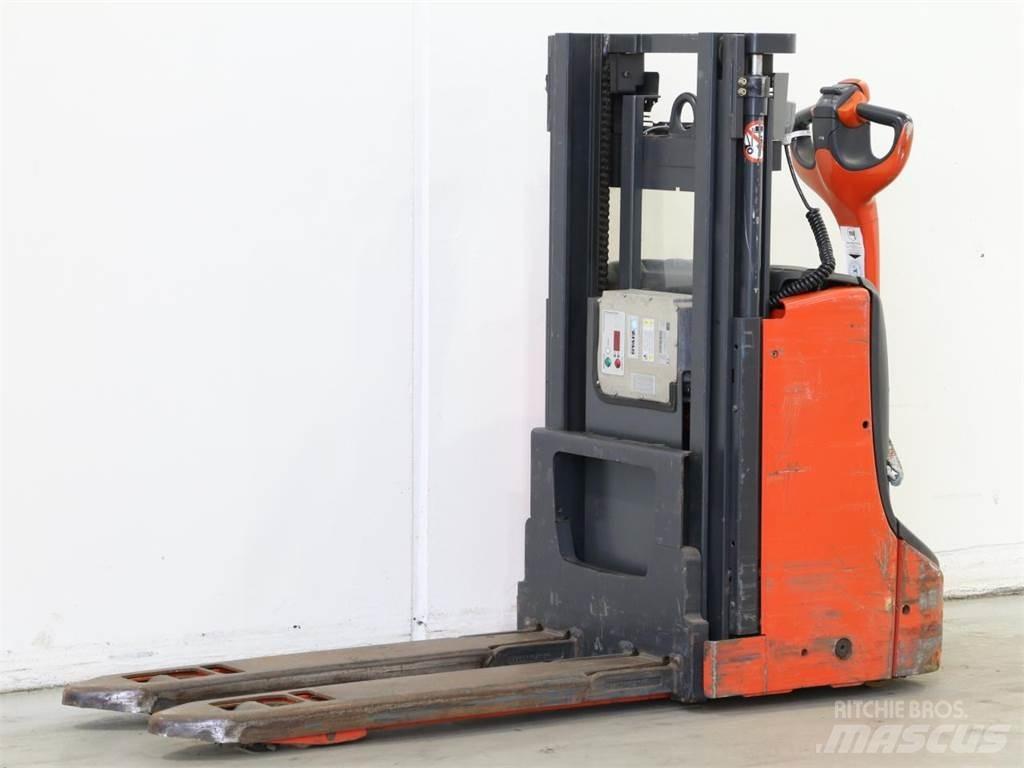Linde D06/1160-00 Rankiniai vėžimėliai