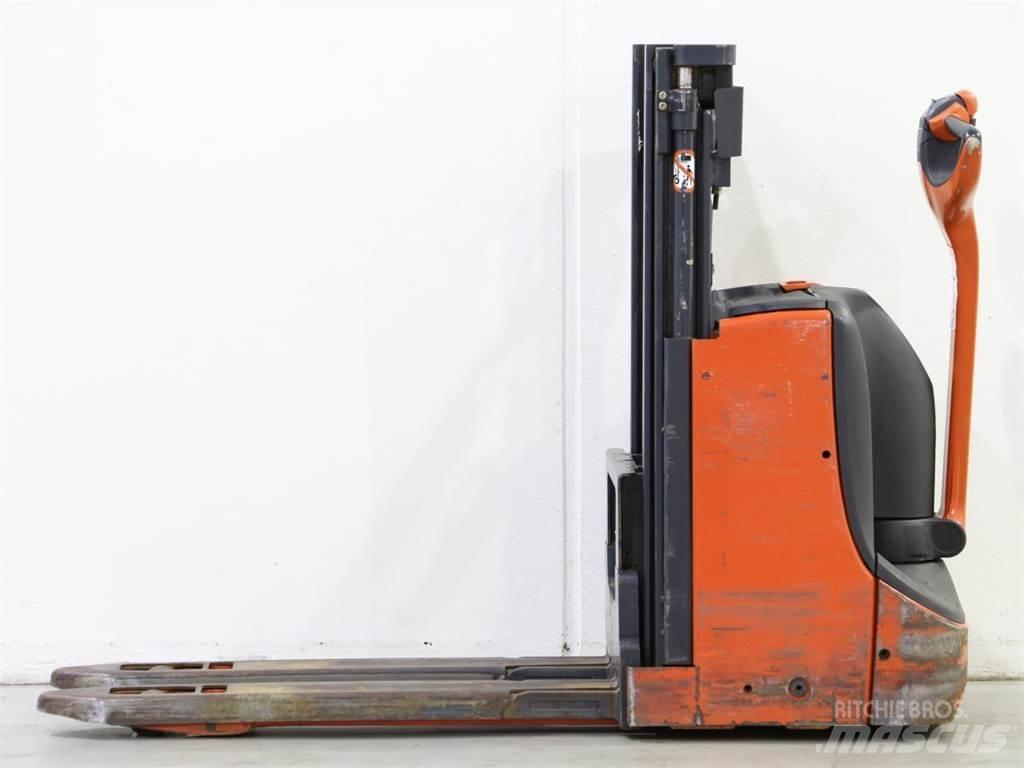Linde D06/1160-00 Rankiniai vėžimėliai