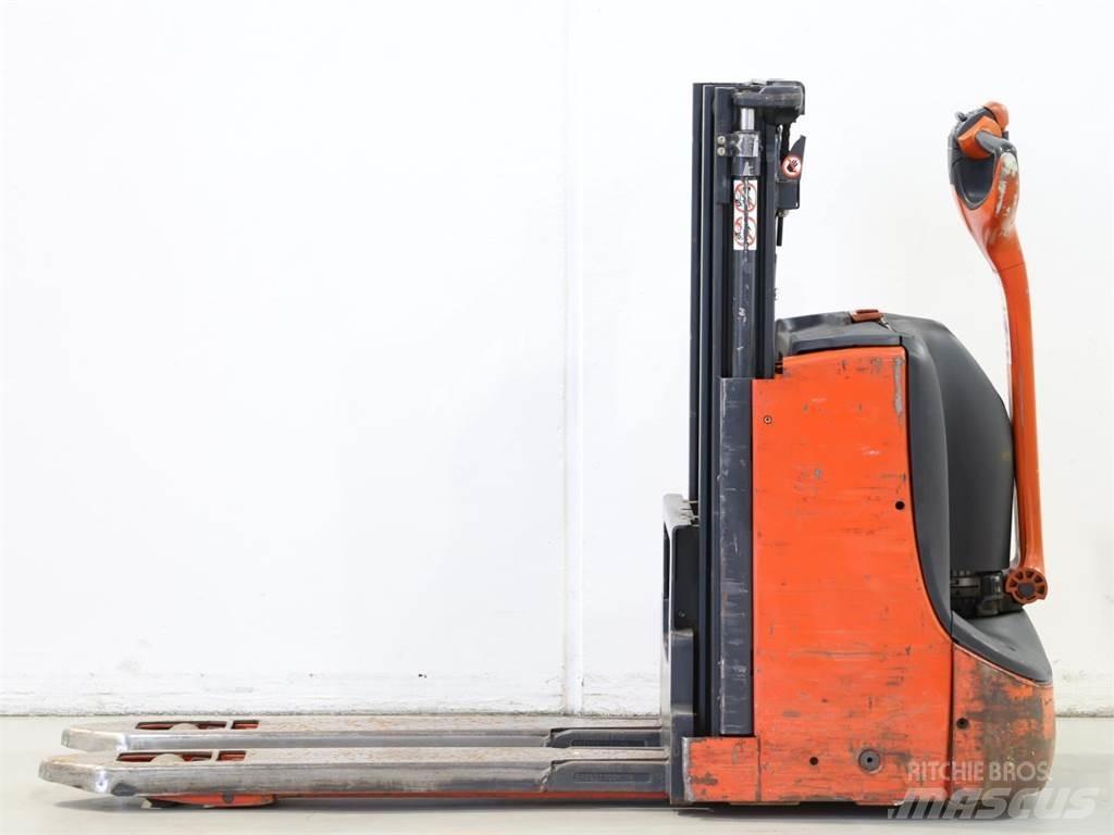 Linde D06/1160-00 Rankiniai vėžimėliai