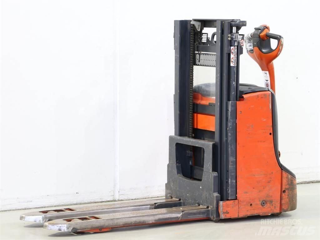 Linde D06/1160-00 Rankiniai vėžimėliai